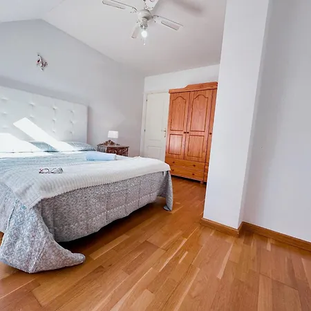 Apartment Alianza Del Castillo *