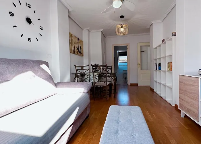 Alianza Del Castillo 아파트 *